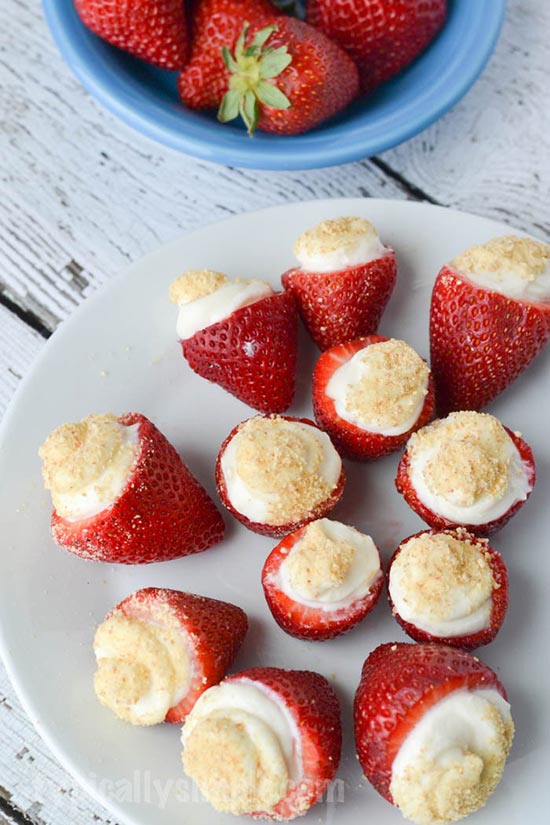 No-Bake-Strawberry-Cheesecake-Bites